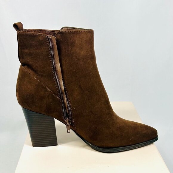 JustFab Womens Brown Faux Suede Block Heel Side Zipper Ankle Boots Size 7.5 - Picture 2 of 7